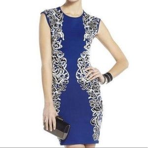 Elegant BCBG dress royal blue floral !